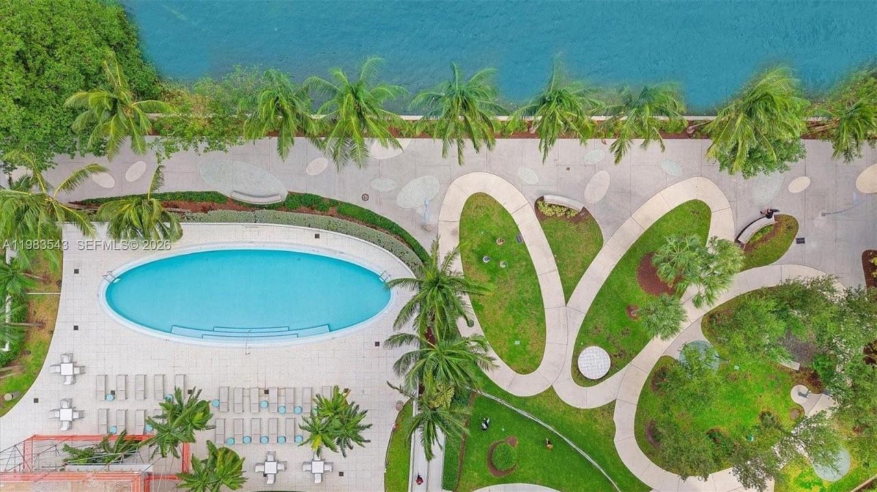 460 NE 28th St , Unit 1407, Miami, FL 33137 Photo