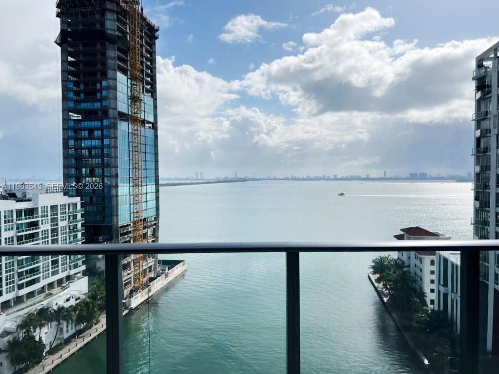 460 NE 28th St , Unit 1407, Miami, FL 33137 Photo