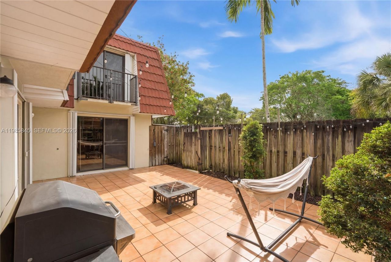 752 NW 98th Way, Plantation, FL 33324 Photo