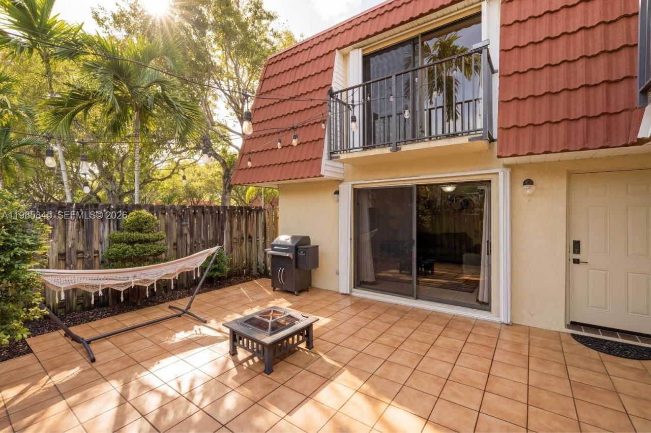 752 NW 98th Way, Plantation, FL 33324 Photo