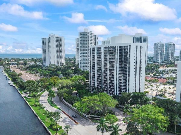 3640 Yacht Club Dr , Unit 1701, Aventura, FL 33180