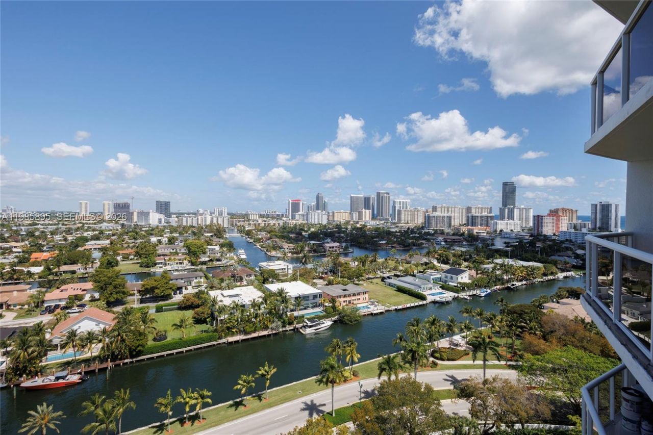 3640 Yacht Club Dr , Unit 1701, Aventura, FL 33180 Photo