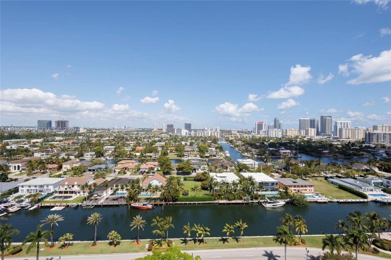 3640 Yacht Club Dr , Unit 1701, Aventura, FL 33180 Photo