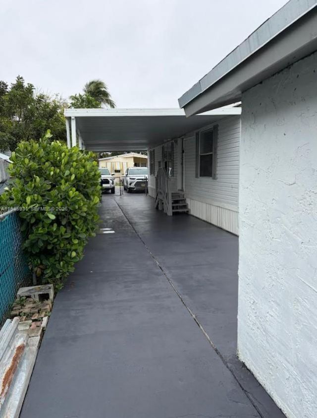 19800 SW 180th Ave, Unit 295, Miami, FL 33187 Photo