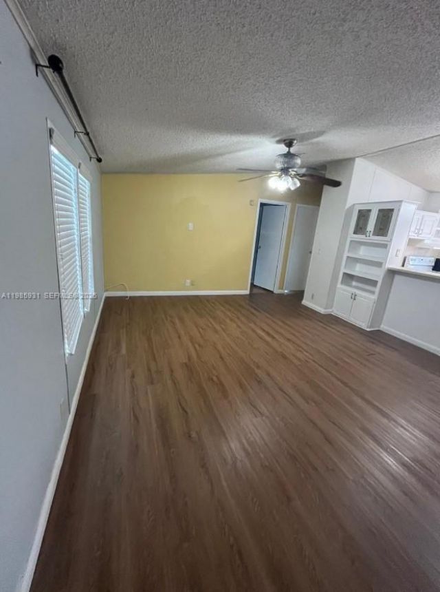 19800 SW 180th Ave, Unit 295, Miami, FL 33187 Photo