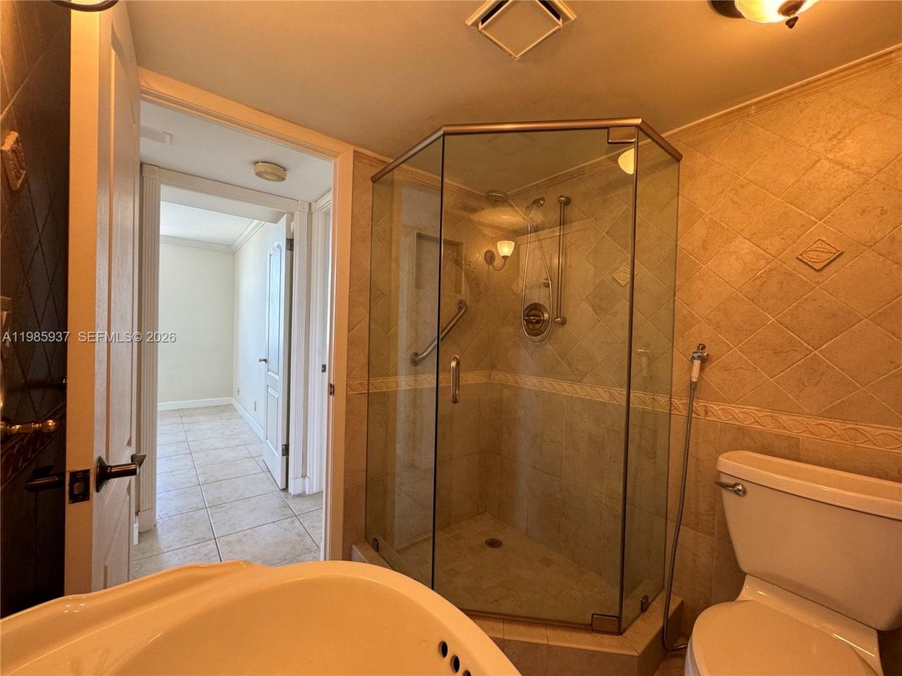 2555 Collins Ave, Unit 2002, Miami Beach, FL 33140 Photo
