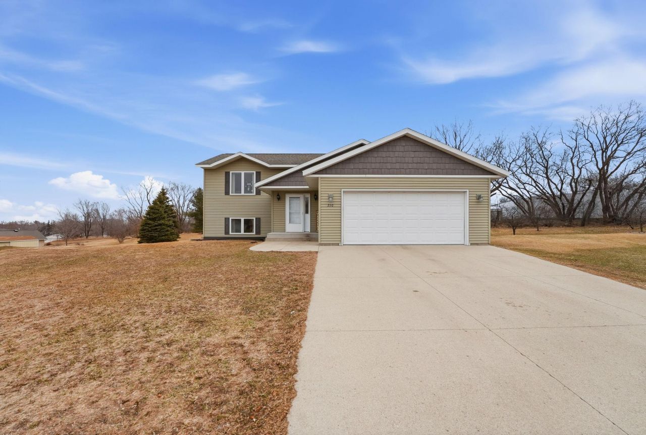 210 Carroll Court, Paynesville, MN 56362 Main Photo