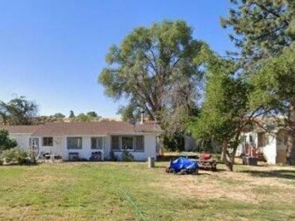 406 Sharp Road, Midland, OR 97634