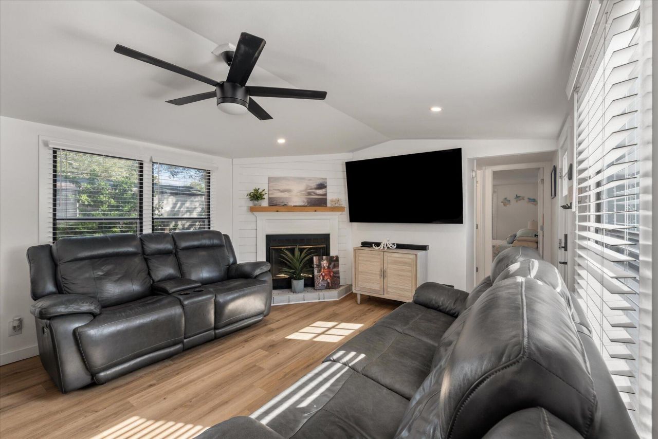 2007 Covey Lane Photo 10