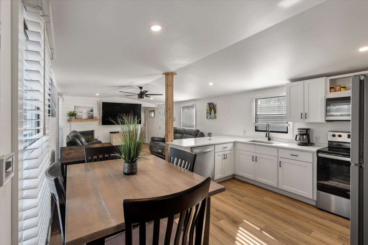 2007 Covey Lane Photo 12