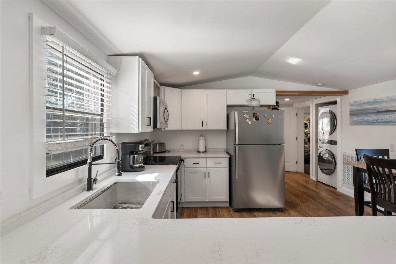 2007 Covey Lane Photo 14