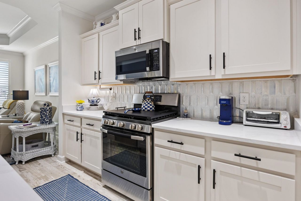 190 Goldenrod Circle Photo 11