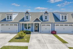 190 Goldenrod Circle photo 4