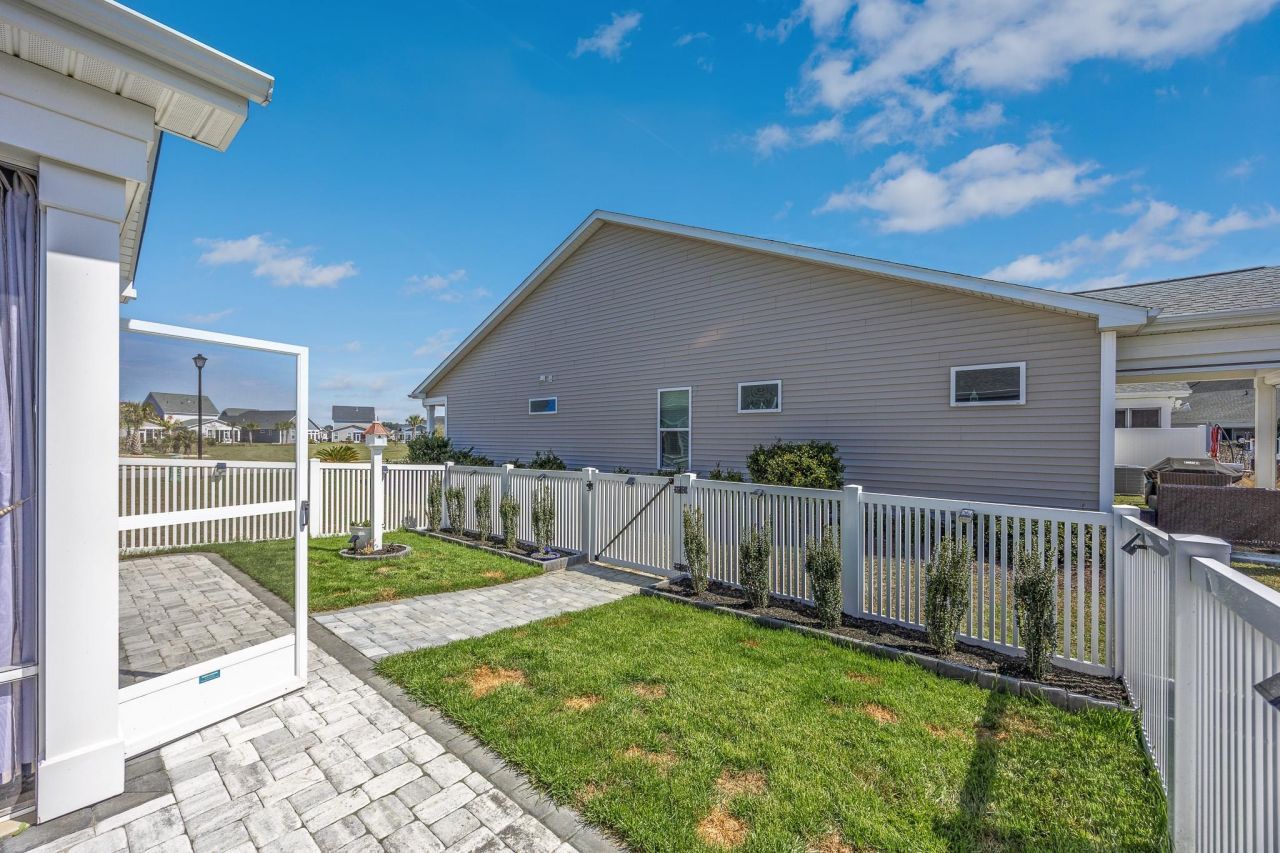 190 Goldenrod Circle Photo 42