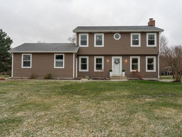 3558 Mistywood Street SE, Caledonia, MI 49316