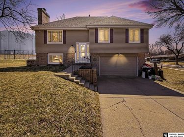 8201 South Street, Lincoln, NE 68506