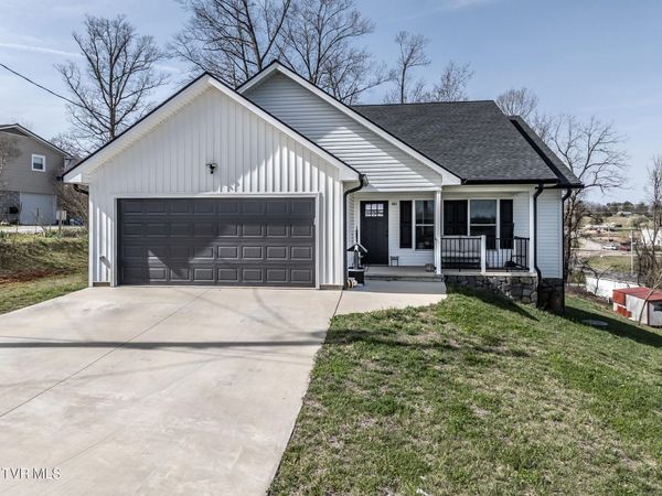 80 Polly Anna Drive, Mosheim, TN 37818