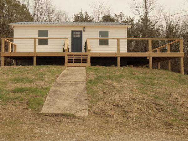 5875 Blue Springs Parkway, Mosheim, TN 37818