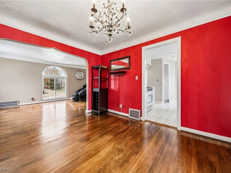 94 E 217th Street, Euclid, OH 44123 Photo 6