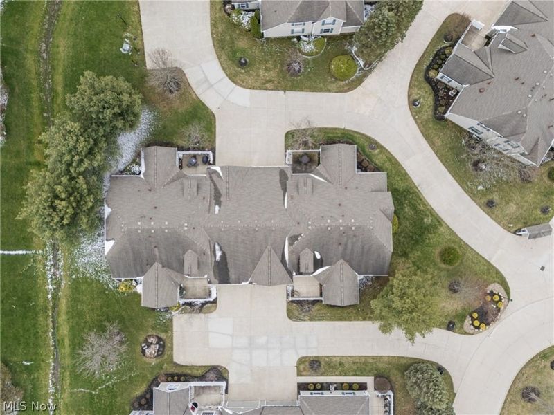 8228 Cyrus Lane, Northfield, OH 44067 Photo 12