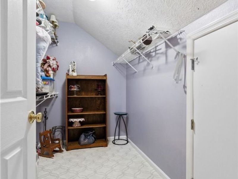 8228 Cyrus Lane, Northfield, OH 44067 Photo 41