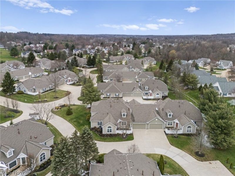 8228 Cyrus Lane, Northfield, OH 44067 Photo 7