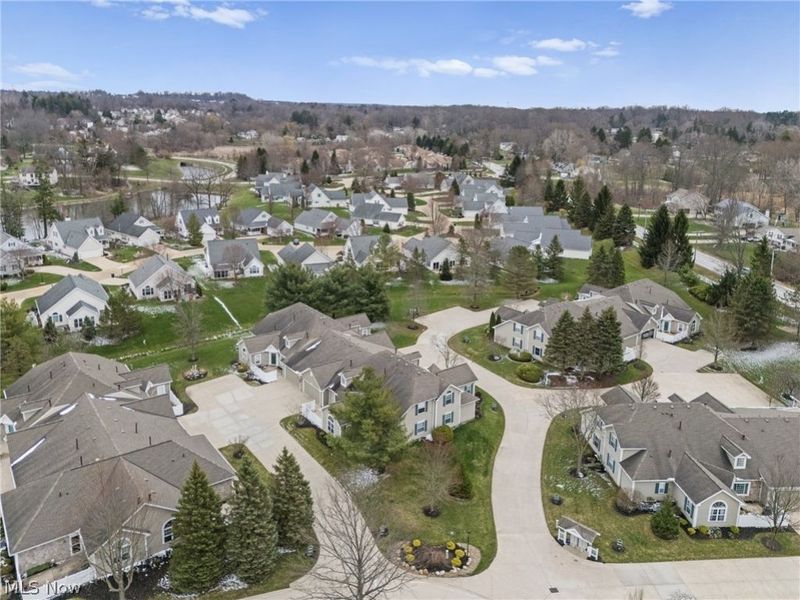 8228 Cyrus Lane, Northfield, OH 44067 Photo 9