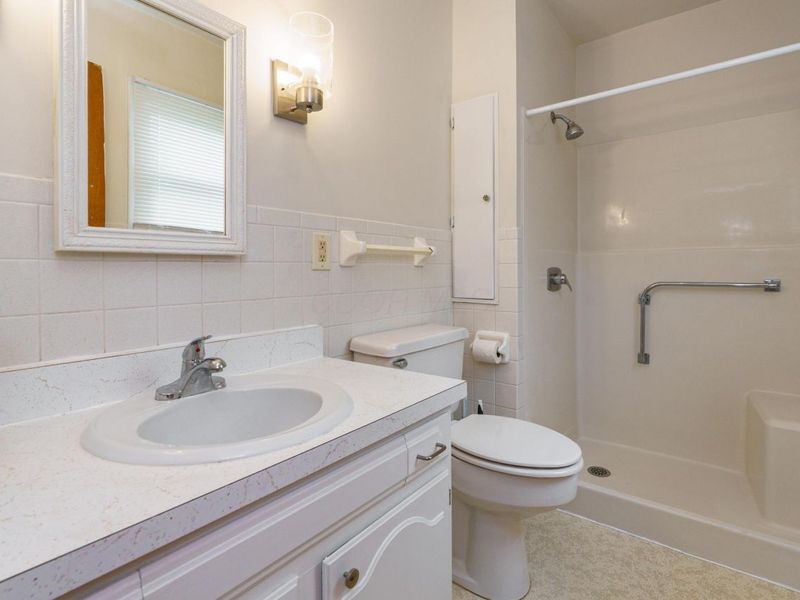 521 Melrose Avenue, Columbus, OH 43202 Photo 13