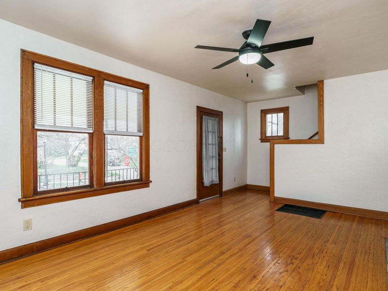 521 Melrose Avenue, Columbus, OH 43202 Photo 6