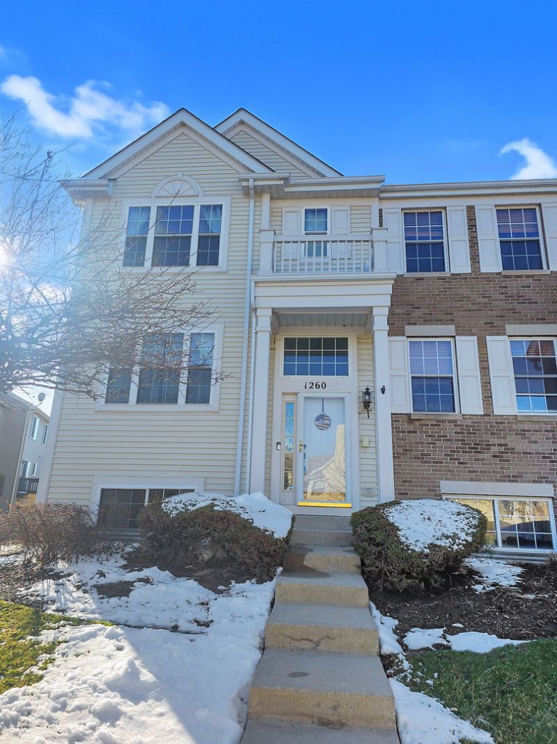 1260 Derry Lane, Pingree Grove, IL 60140 Main Photo