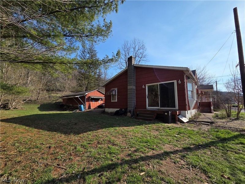 54990 Maple Avenue, Bridgeport, OH 43912 Photo 2