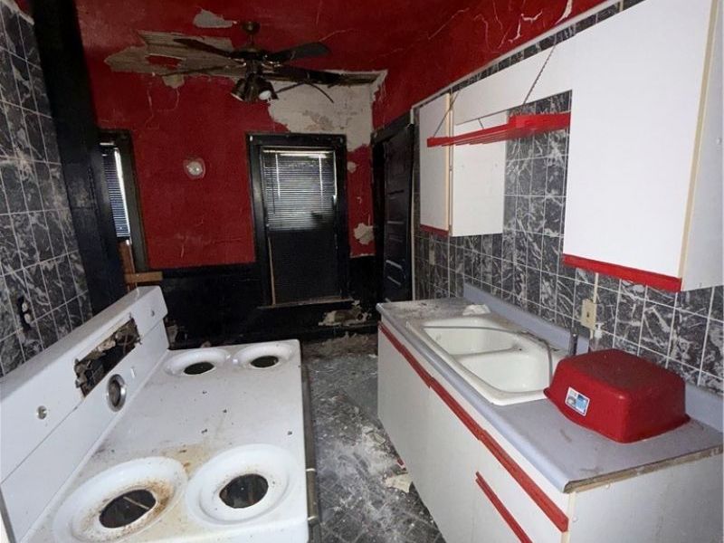 2198 E 86th Street , Cleveland, OH 44106 Photo 6