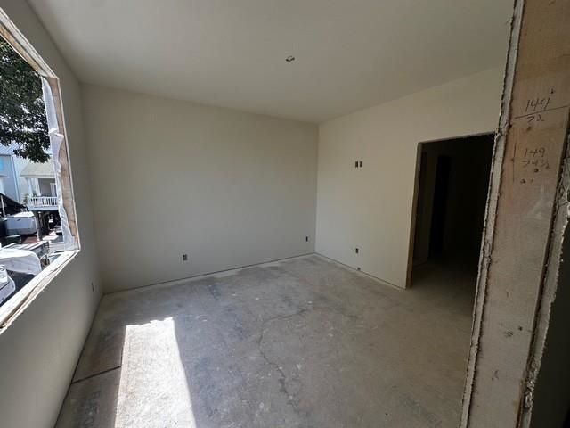 6001 - 5740 S Kings Hwy. Photo 10