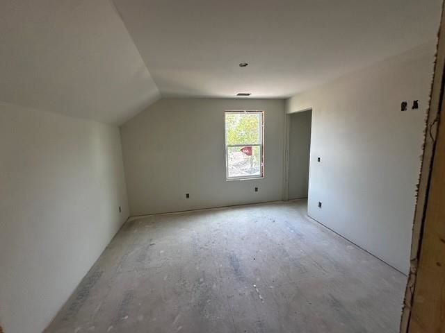 6001 - 5740 S Kings Hwy. Photo 16