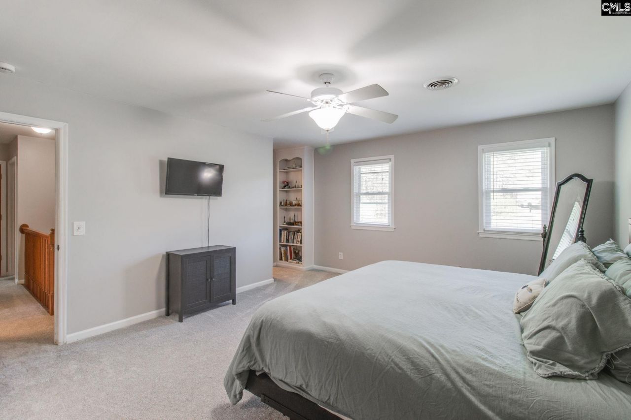 391 Park Road Photo 14