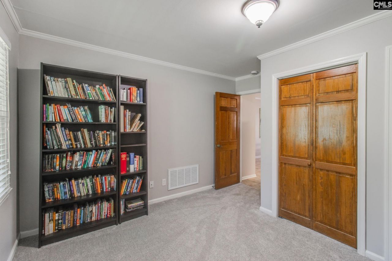 391 Park Road Photo 18