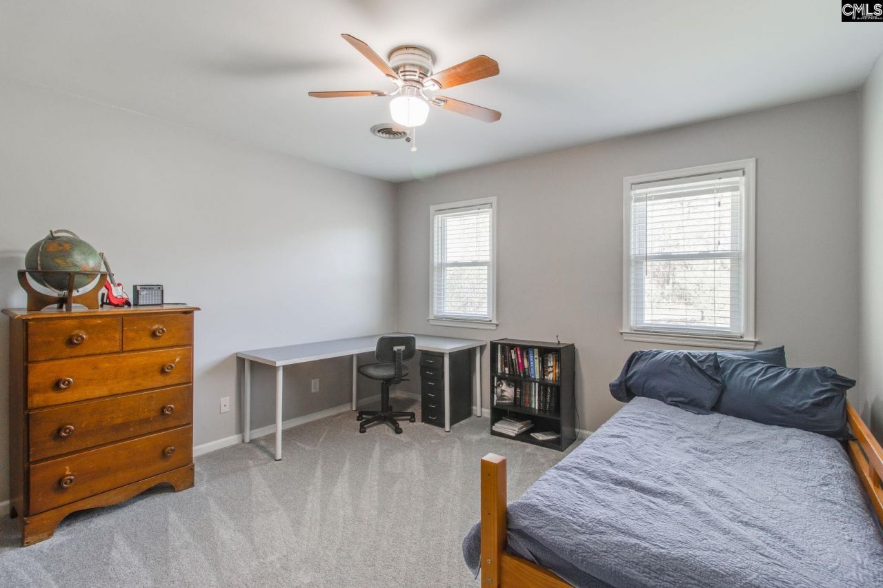 391 Park Road Photo 22