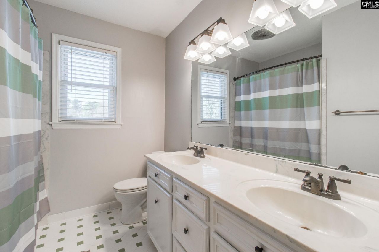 391 Park Road Photo 24