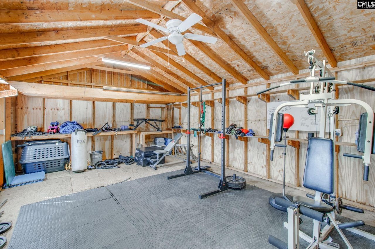 391 Park Road Photo 45