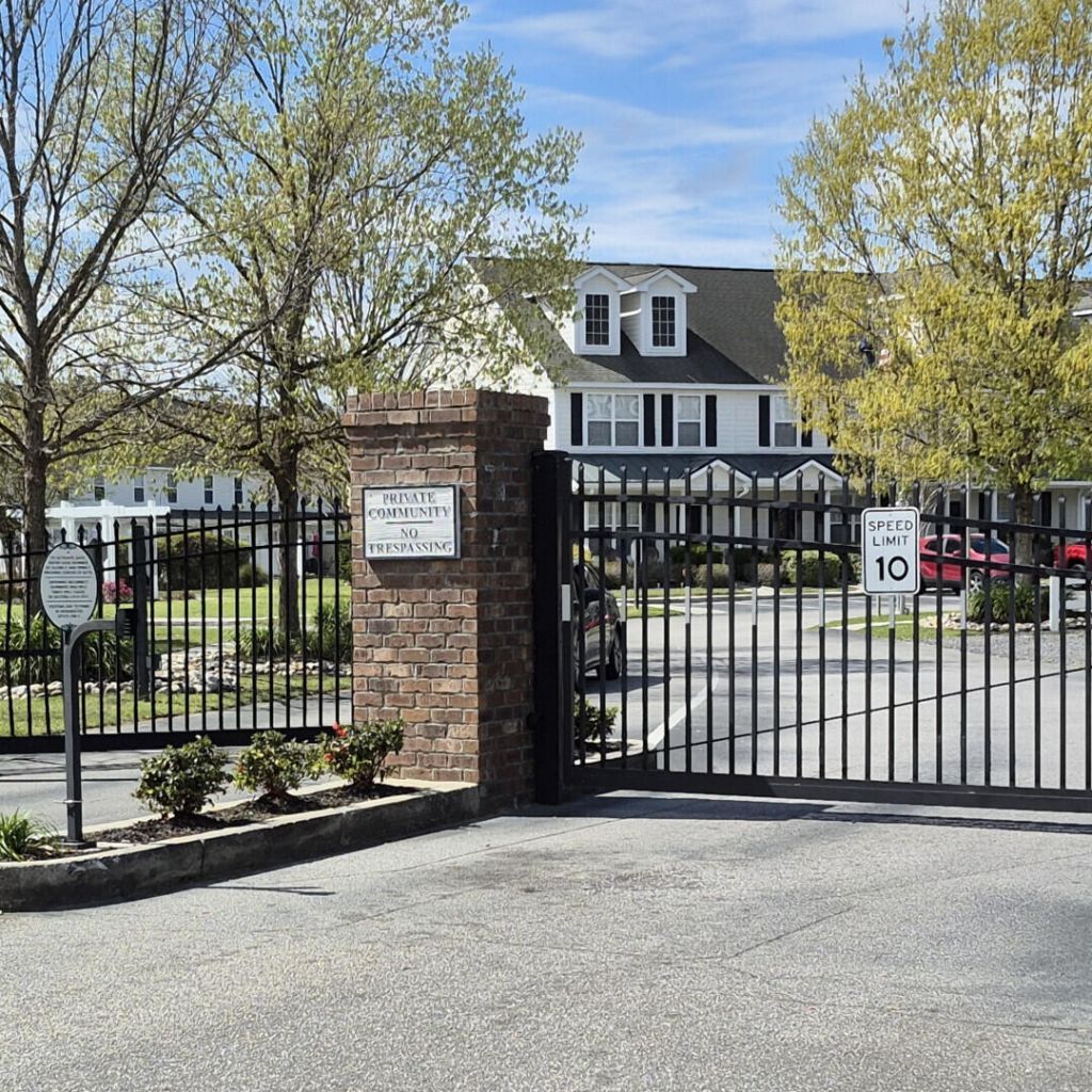 211 Hemingway Circle Photo 18