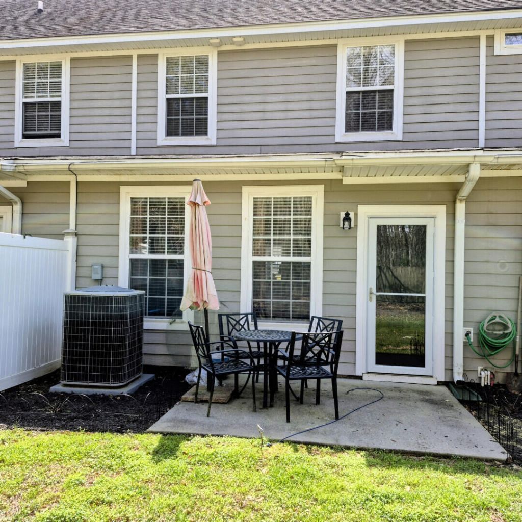 211 Hemingway Circle Photo 19