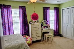 211 Hemingway Circle photo 4