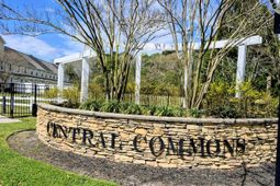 211 Hemingway Circle photo 4