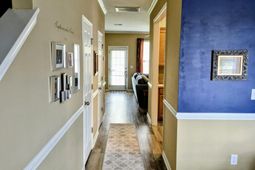211 Hemingway Circle photo 4