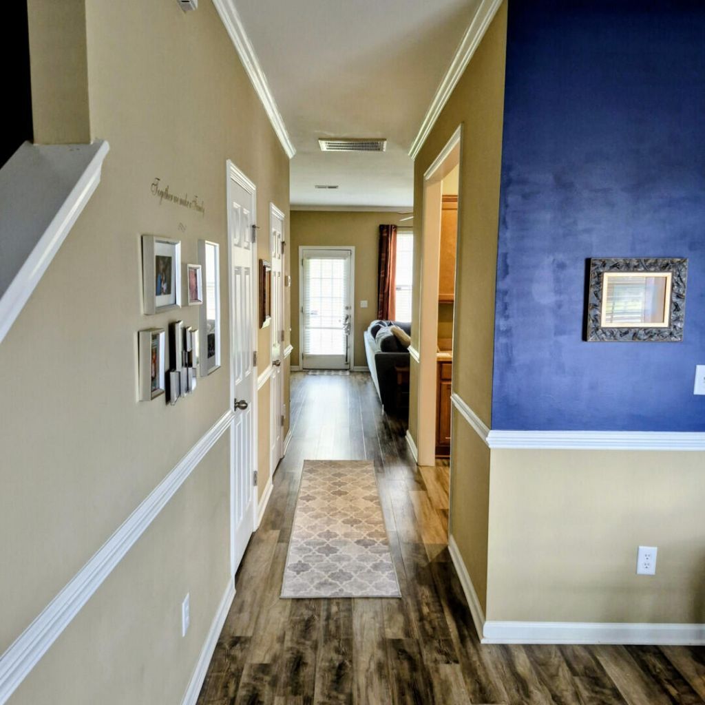 211 Hemingway Circle Photo 4