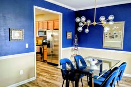 211 Hemingway Circle photo 4