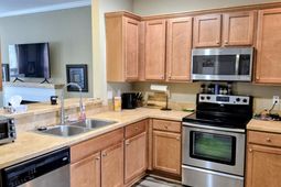 211 Hemingway Circle photo 4