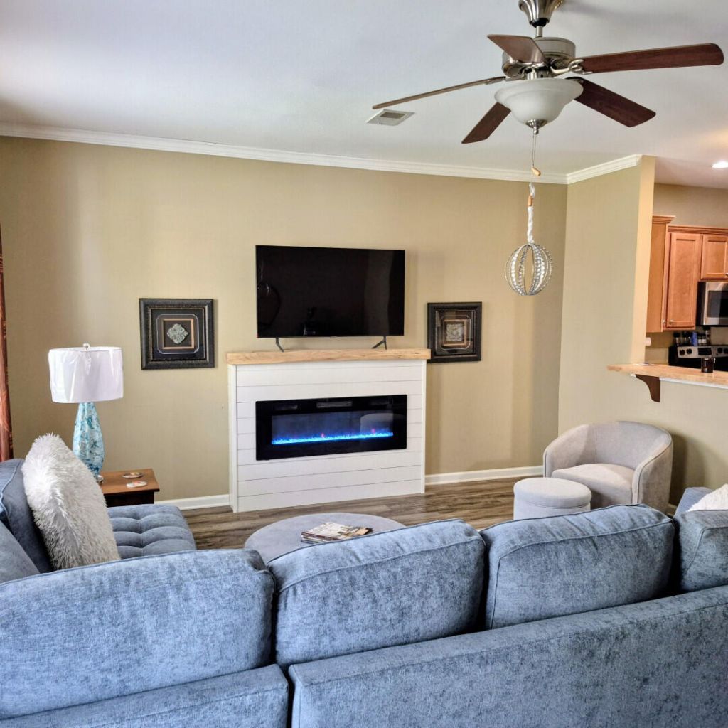 211 Hemingway Circle Photo 7