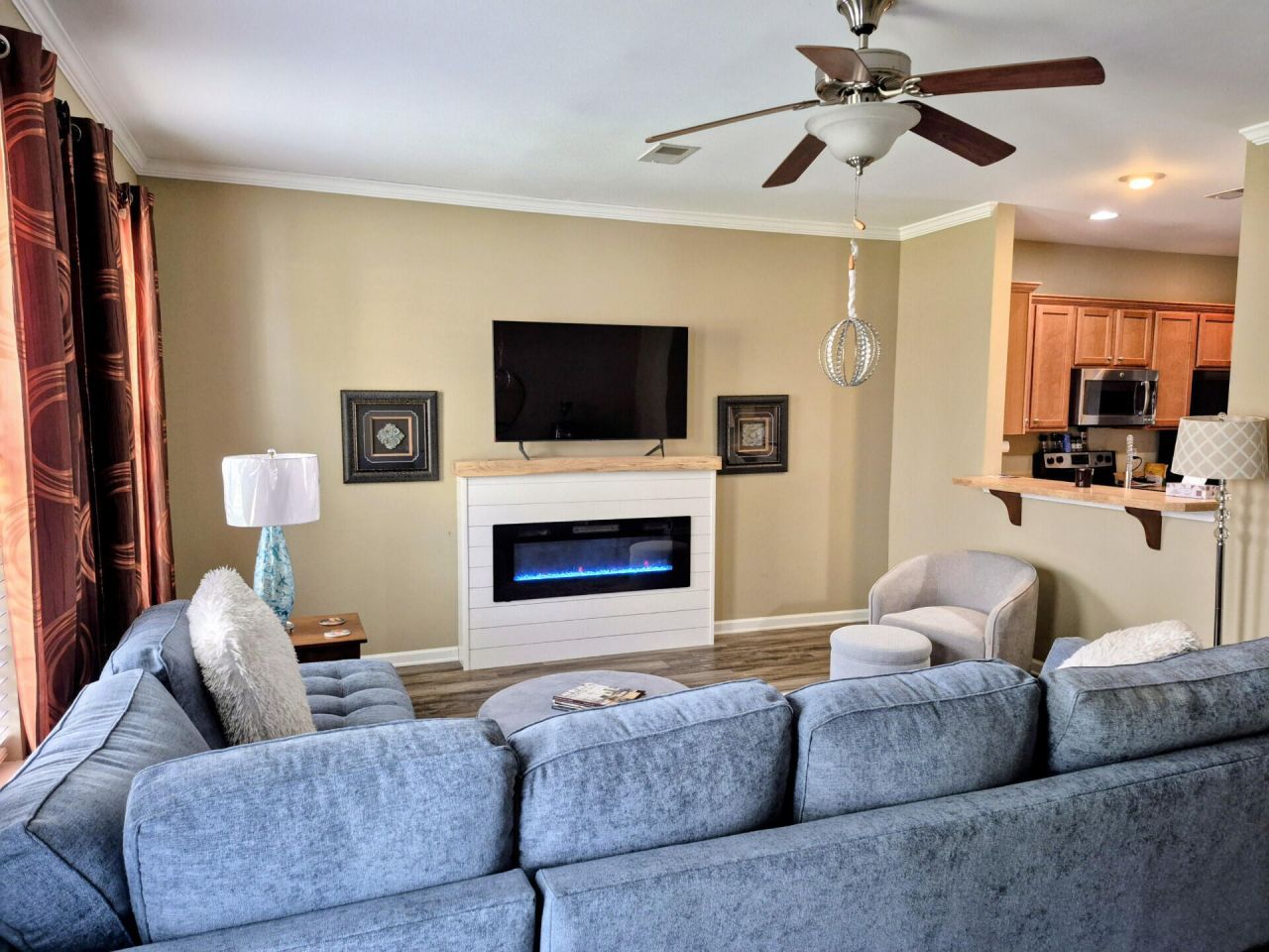 211 Hemingway Circle Photo 8