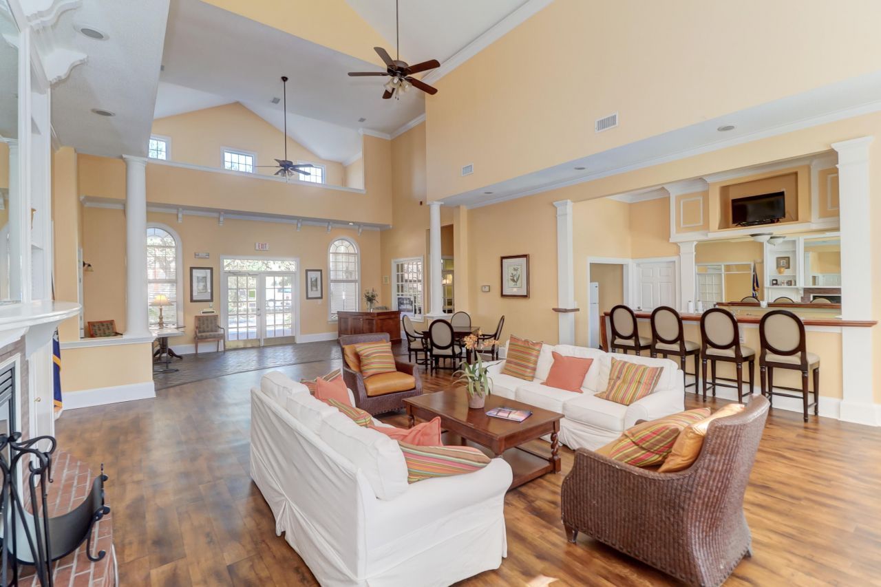 2315 Chatelain Way Photo 30